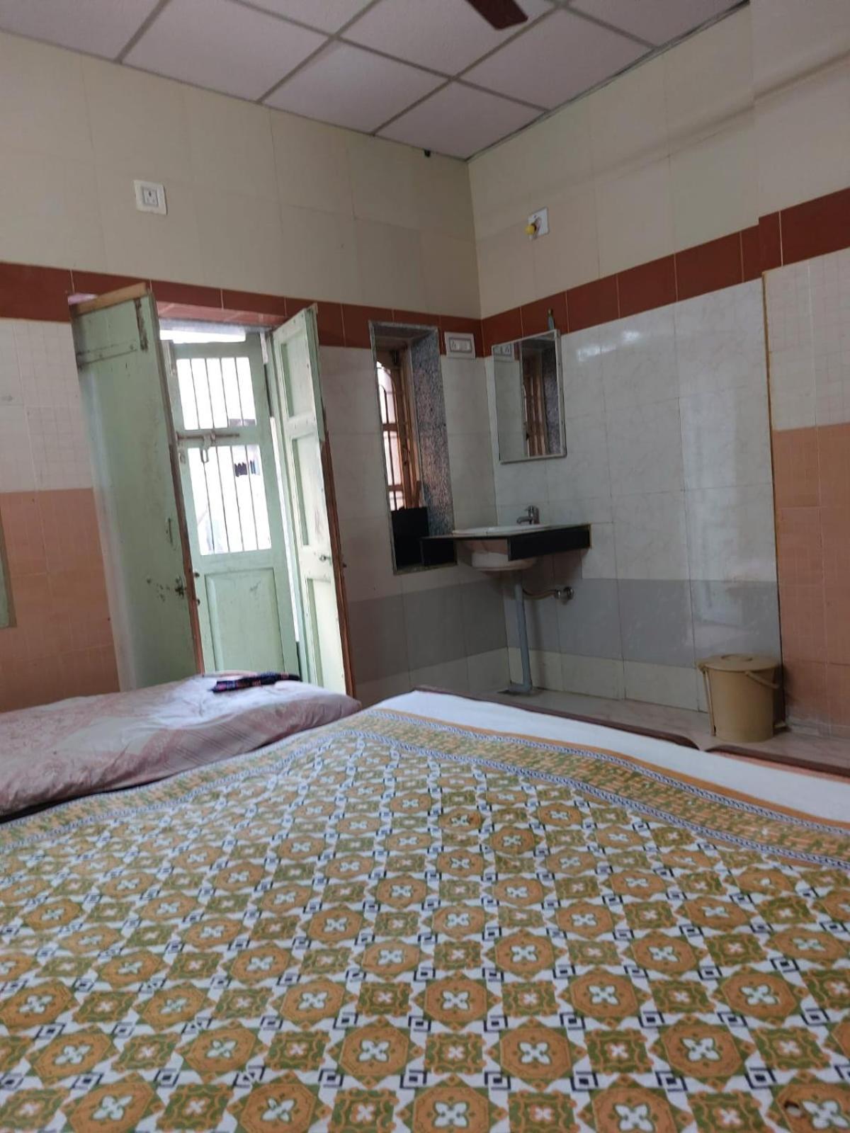 Ram Nivas Home Stay Dwarka Exterior photo